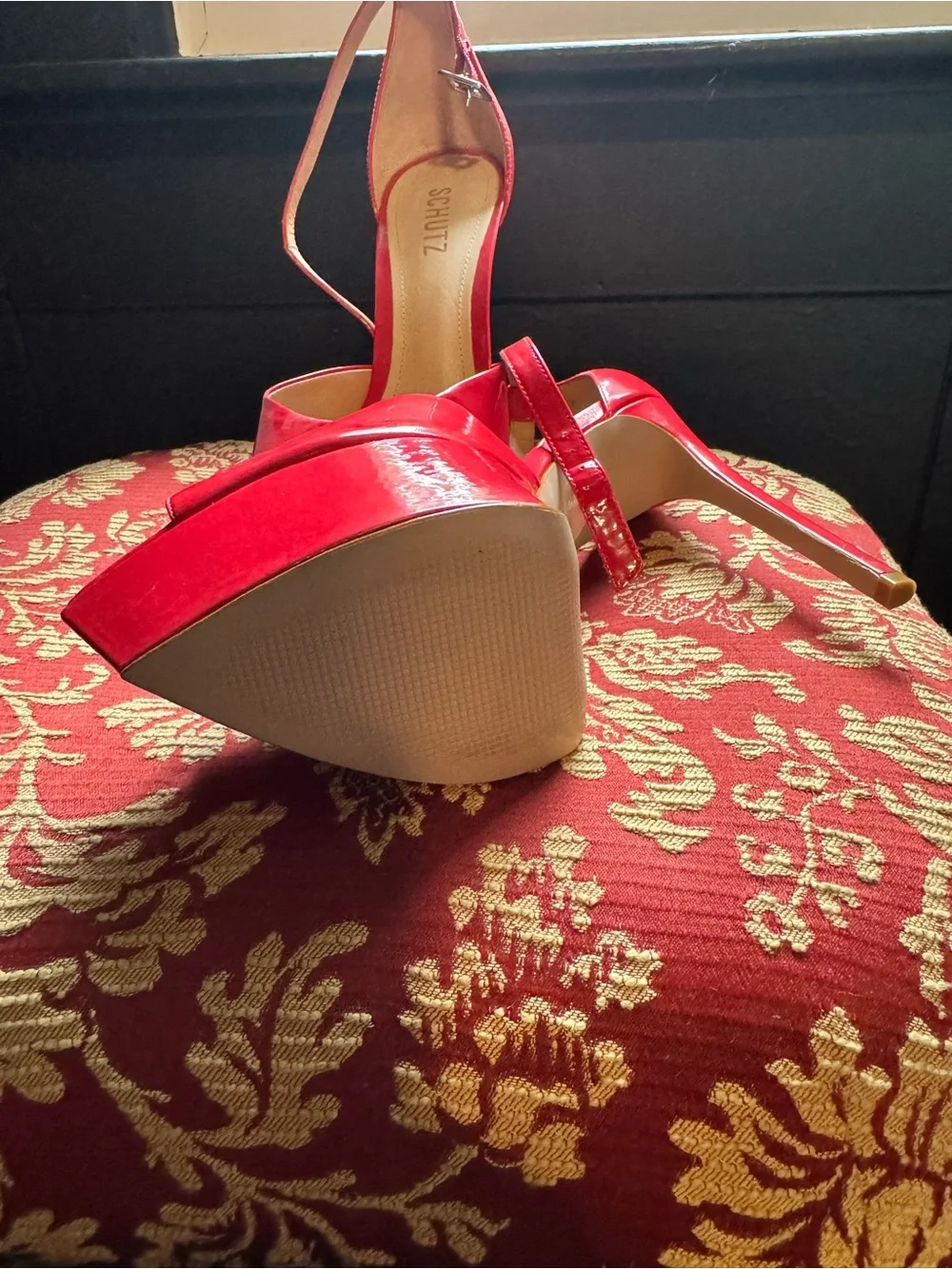 SCHUTZ Red Patent Peep-Toe Platform Sandals